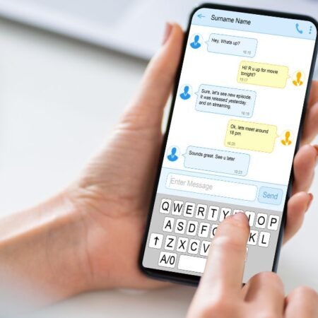 Read Someone’s Text Messages Without Their Phone in 2024